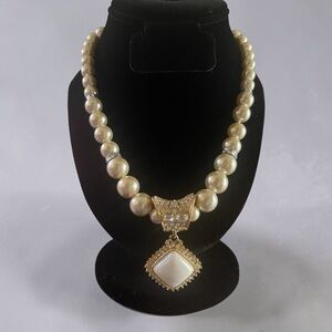 Park Lane Cream Pearl Necklace with Gold and opalescent Pendant